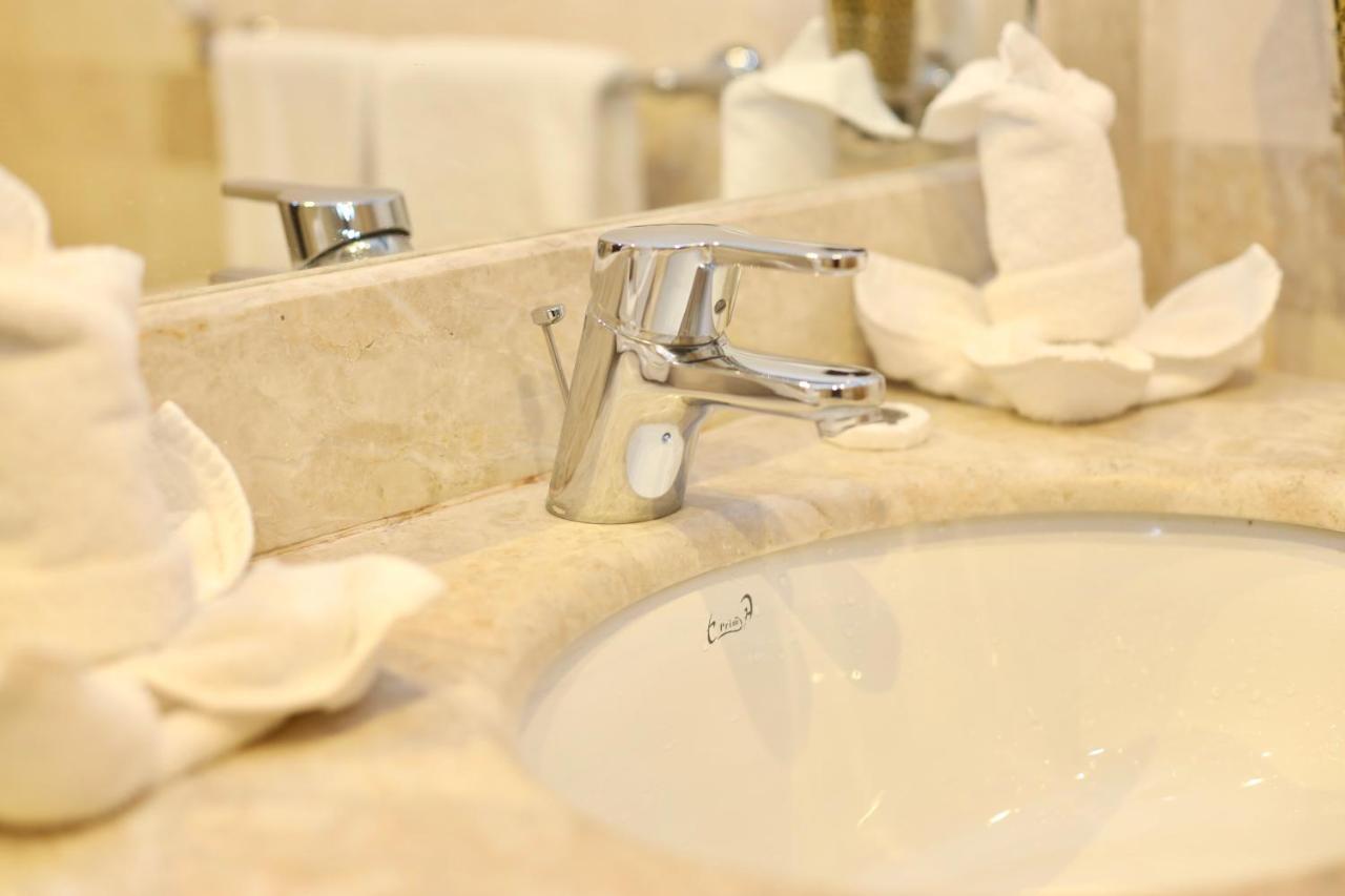 Platinium Park Hotel Ta'if Bagian luar foto