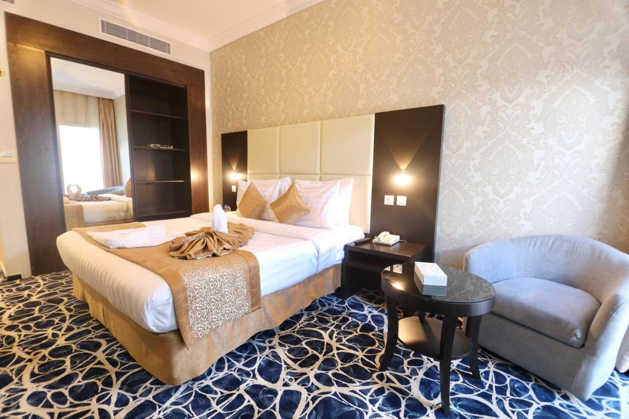 Platinium Park Hotel Ta'if Bagian luar foto