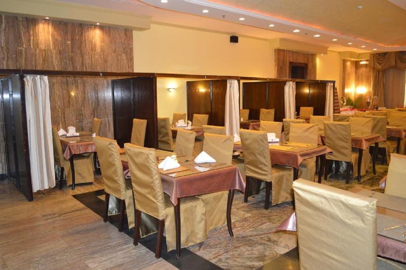 Platinium Park Hotel Ta'if Bagian luar foto