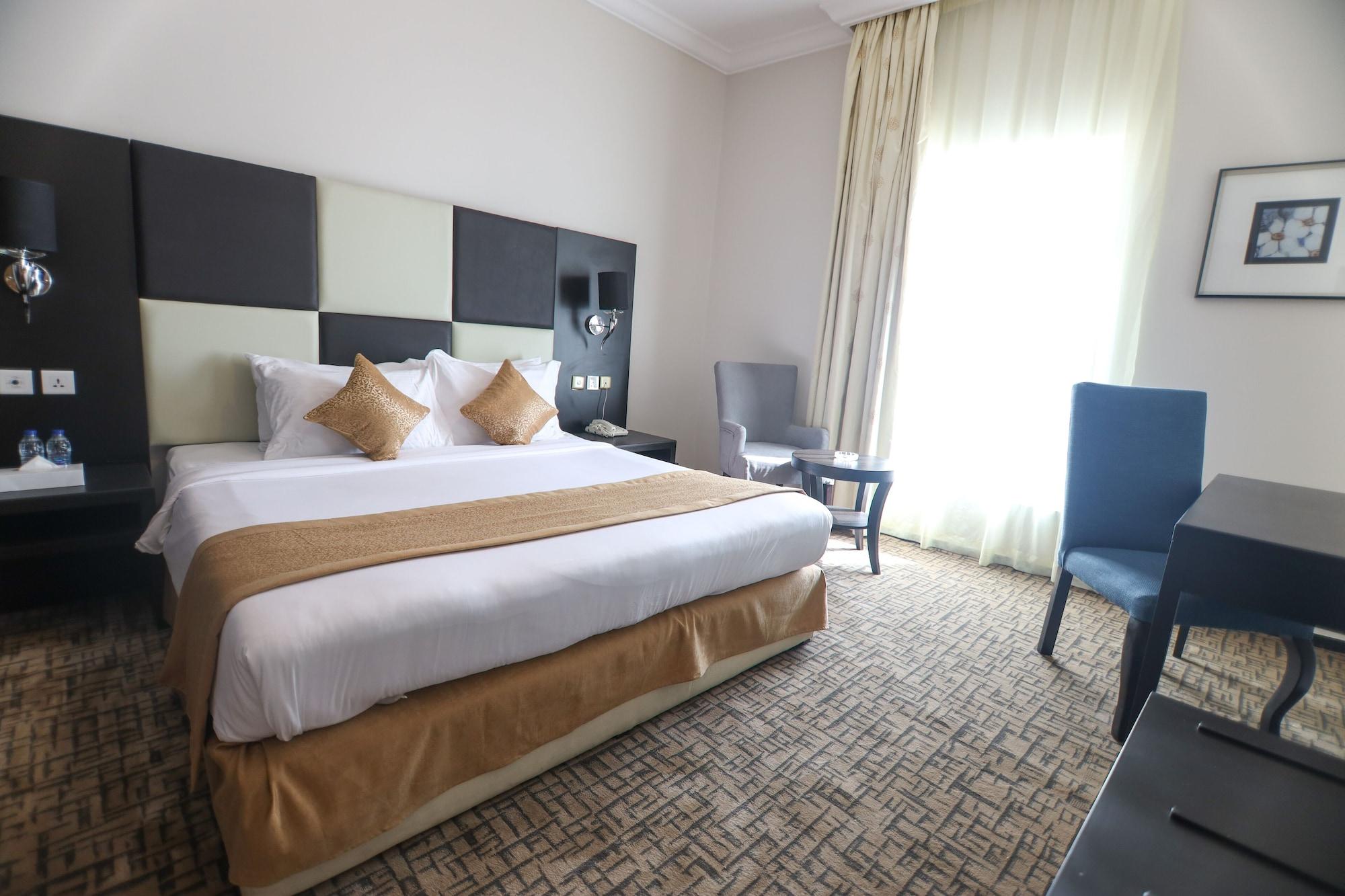 Platinium Park Hotel Ta'if Bagian luar foto