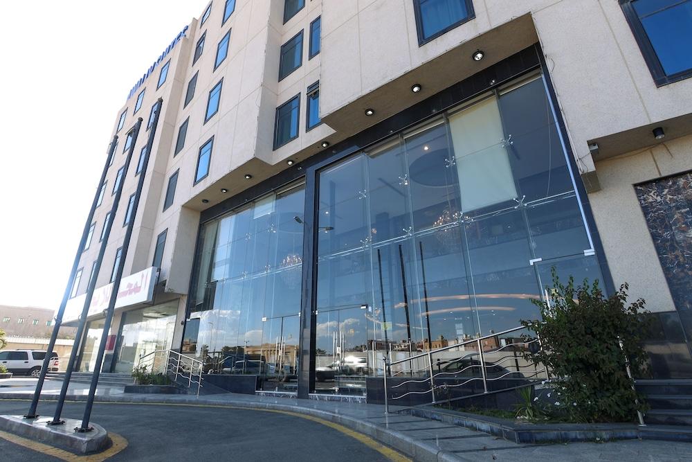 Platinium Park Hotel Ta'if Bagian luar foto