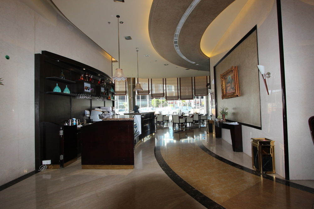 Platinium Park Hotel Ta'if Bagian luar foto