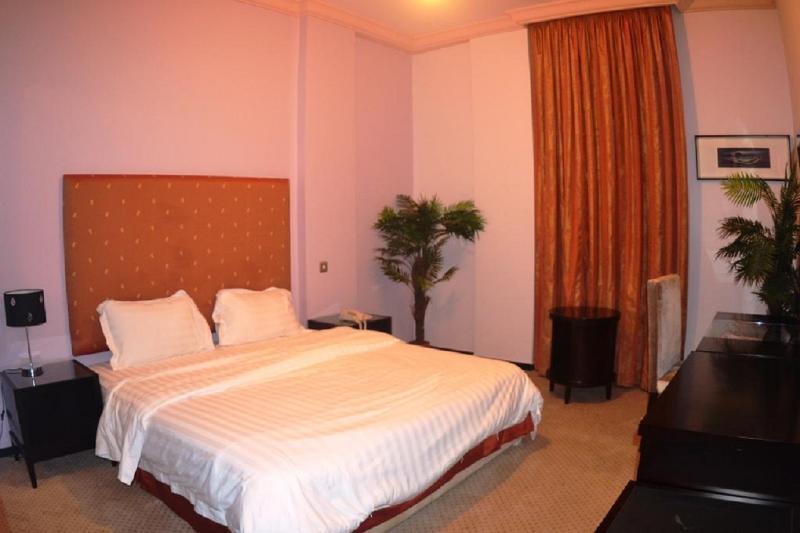 Platinium Park Hotel Ta'if Bagian luar foto