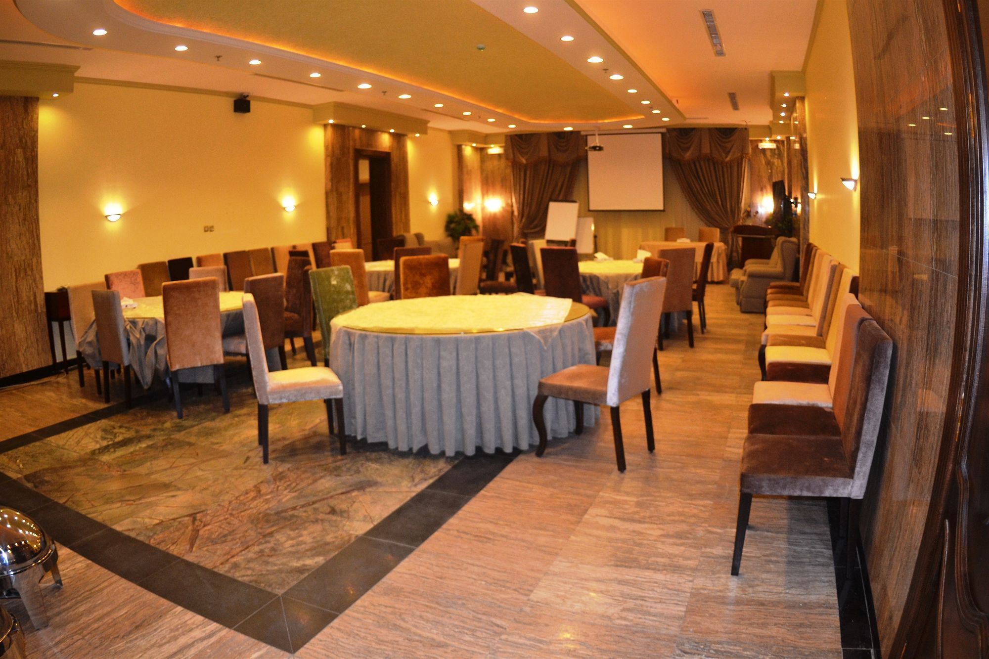 Platinium Park Hotel Ta'if Bagian luar foto